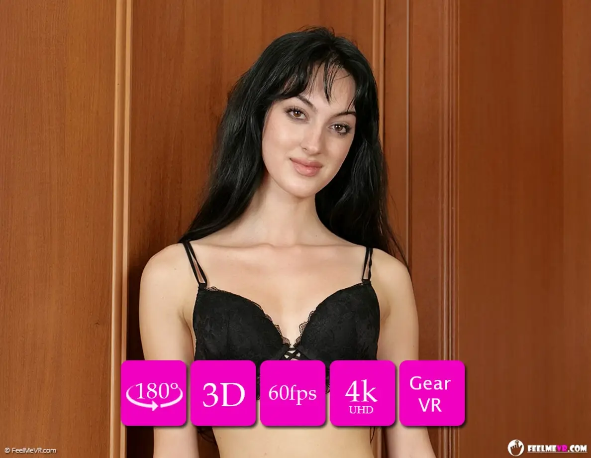Free 8K VR adult video Behind-the-Scenes 360VR: Corinna's Casting Photoshoot