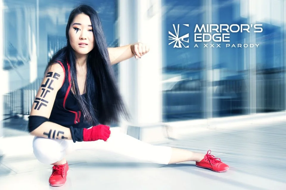 Free 8K VR adult video Experience an immersive Asian-themed VR adult game: Mirror's Edge Erotic Adventure