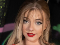 Blonde Gabie VR pornstars