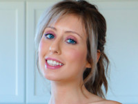 Daphne Dare VR pornstars