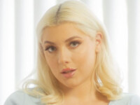 Gia Ohmy VR Pornstar