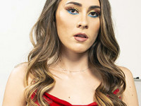 Mackenzie Mace VR Pornstar