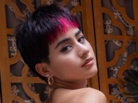 Mia Valentine VR Pornstar