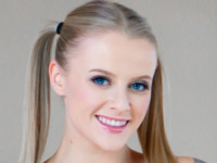 Paris White VR Pornstar