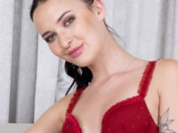 Sasha Sparrow VR Pornstar